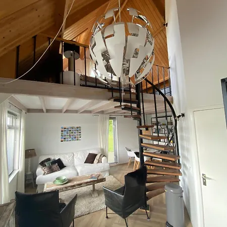 Bed & Breakfast The White House - Gehele