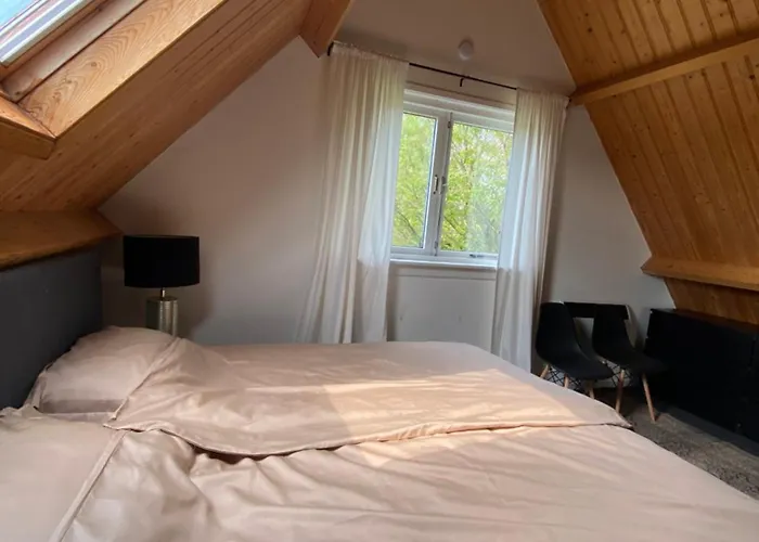 Bed & Breakfast The White House - Gehele